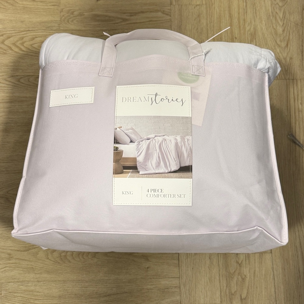 Dream Stories 4- Piece Comforter Set